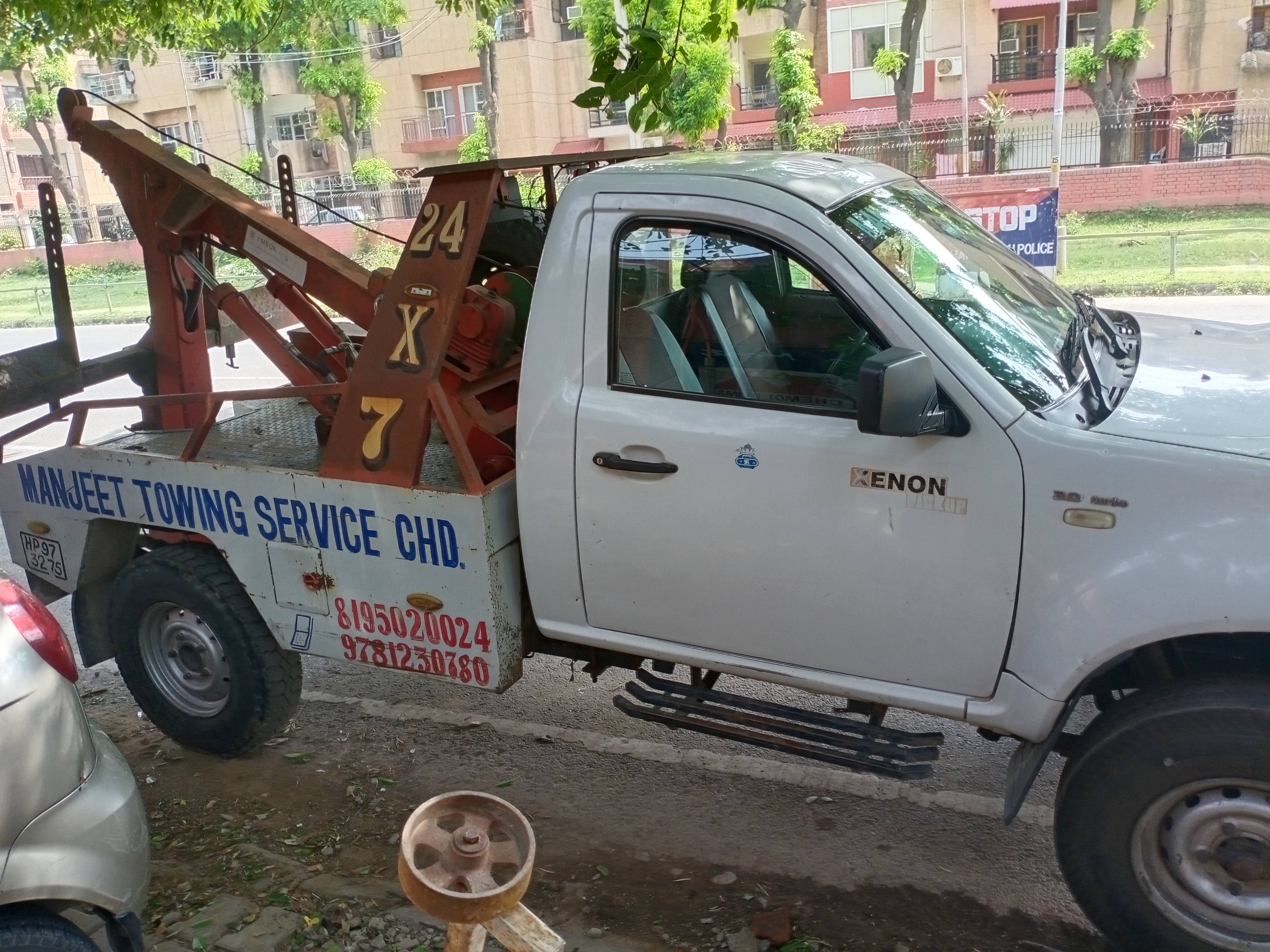 Car Towing Service In Chandigarh  | Manjeet Towing Services | Best Car Towing Service In Chandigarh, 7 Top Car Towing Service In Chandigarh, 24 Hour Car Towing Service In Chandigarh, Car Towing Service near me, Car Tochan Service In Chandigarh  - GL100206